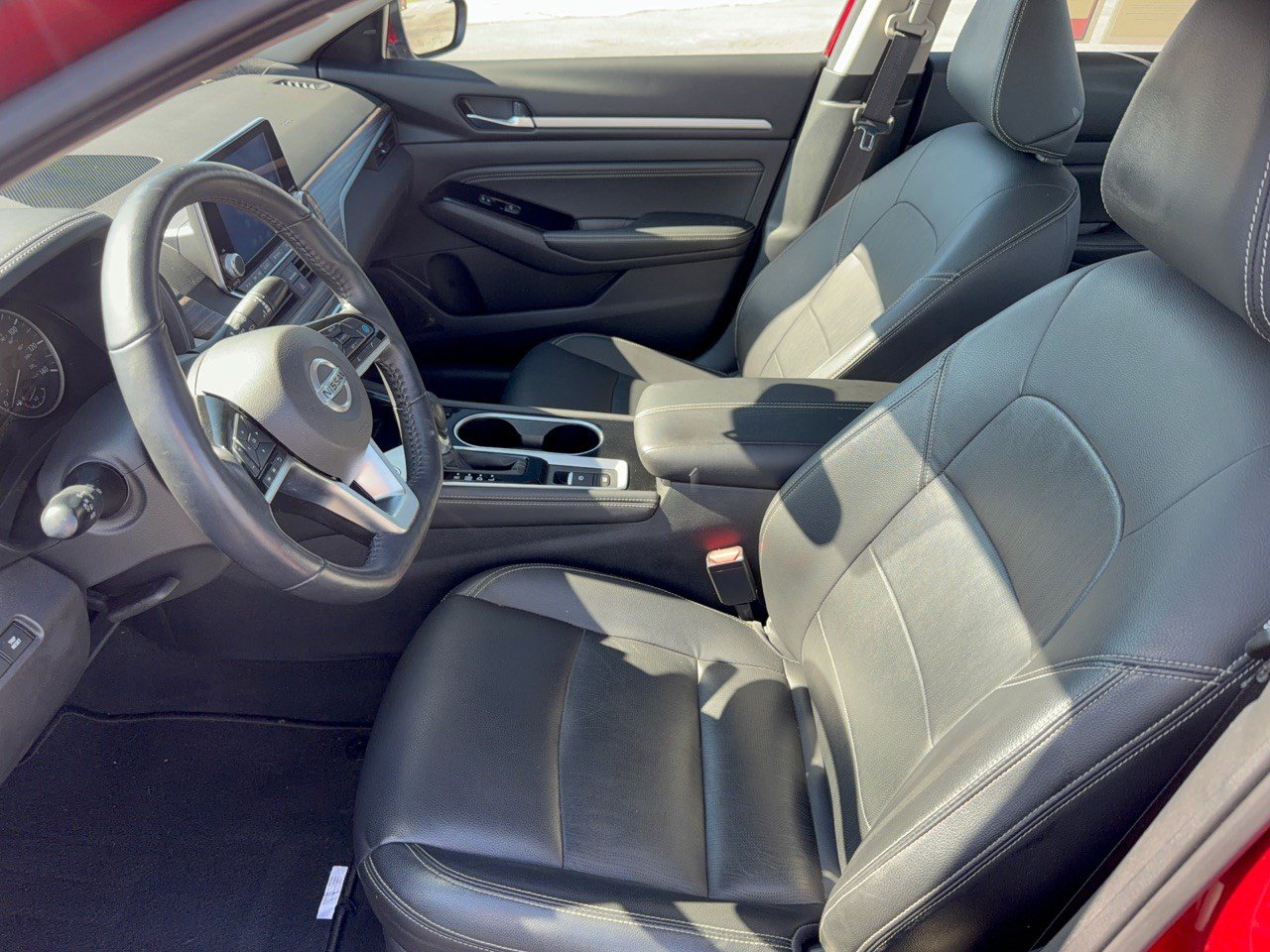 Used 2020 Nissan Altima 2.5 SL FWD image 9