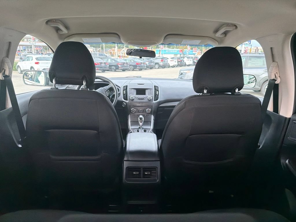 Used 2018 Ford Edge SE FWD image 19