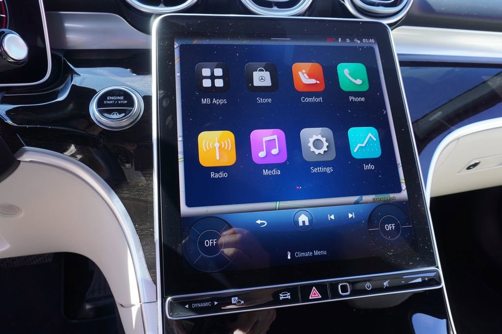 Used 2025 Mercedes-Benz C 300 Sedan image 19