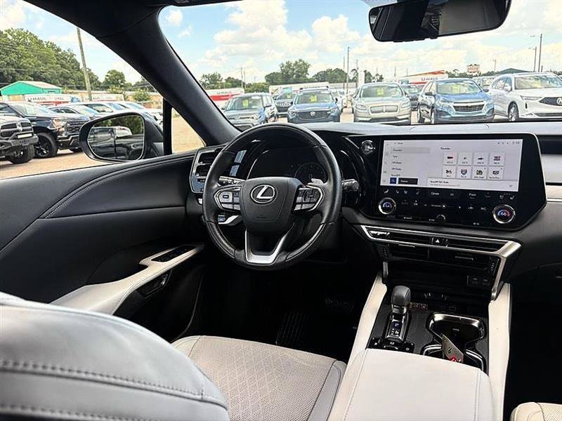 Used 2023 Lexus RX 350 Premium Plus w/ Cold Area Package FWD image 39