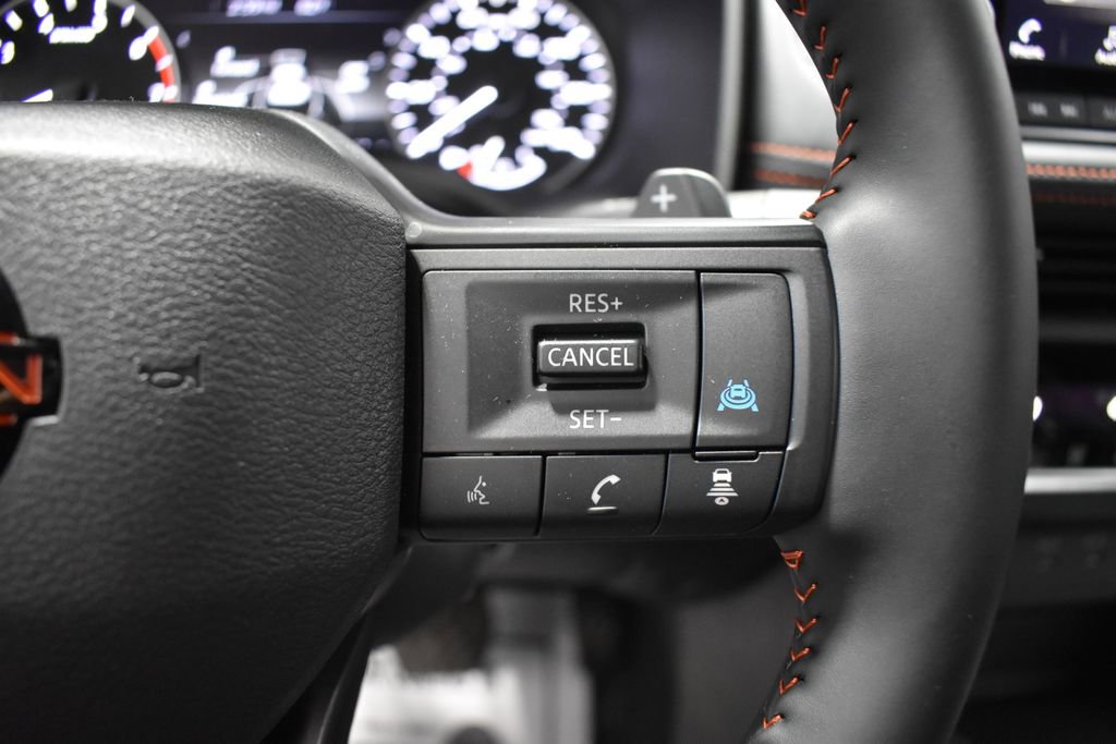 Certified 2025 Nissan Rogue SV AWD/4WD image 27