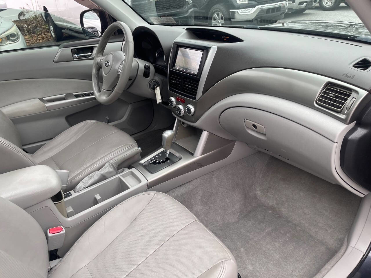 Used 2010 Subaru Forester 2.5XT Limited image 32