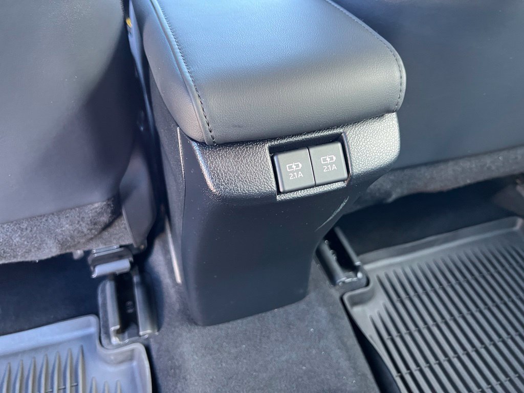 Certified 2022 Toyota Prius Prime XLE FWD image 20