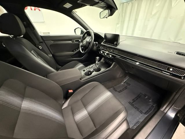 Used 2025 Honda Civic Sport image 9