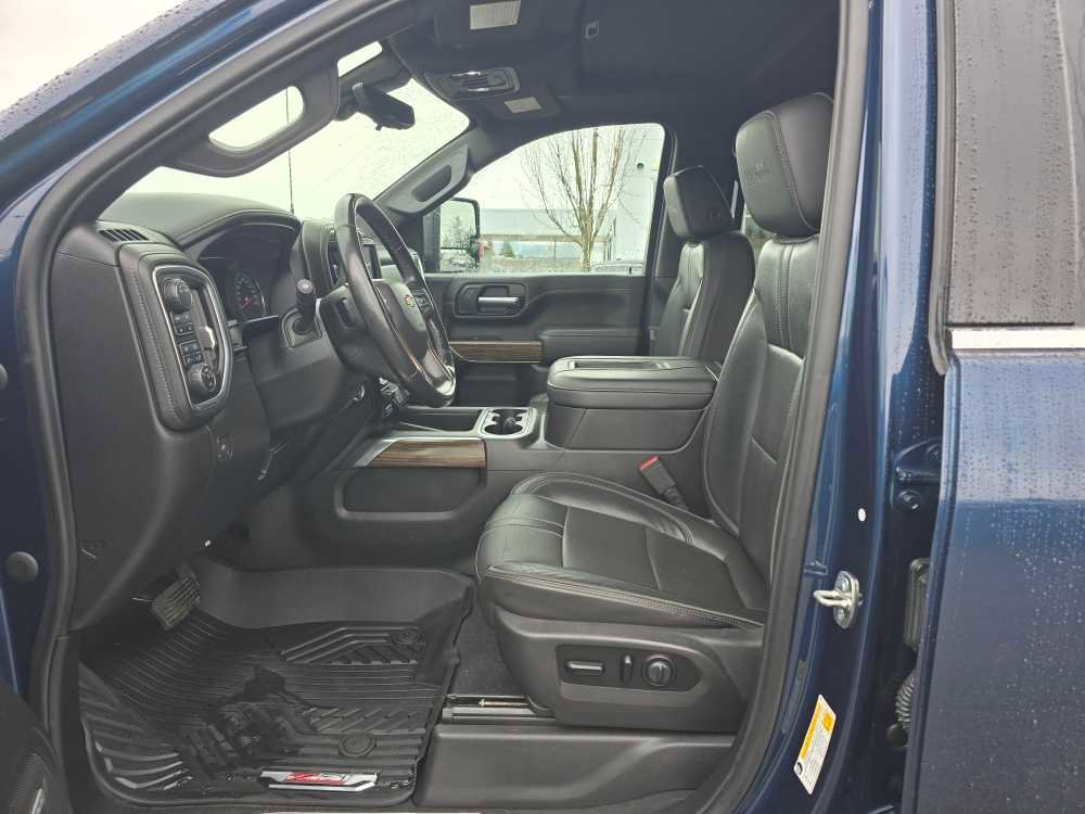 Used 2020 Chevrolet Silverado 2500 High Country w/ Z71 Off-Road Package image 9