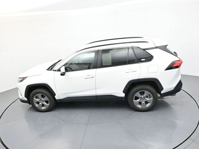 Used 2024 Toyota RAV4 XLE image 32