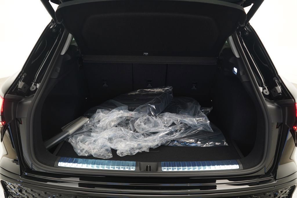 New 2026 Audi Q3 quattro 2.0T image 11