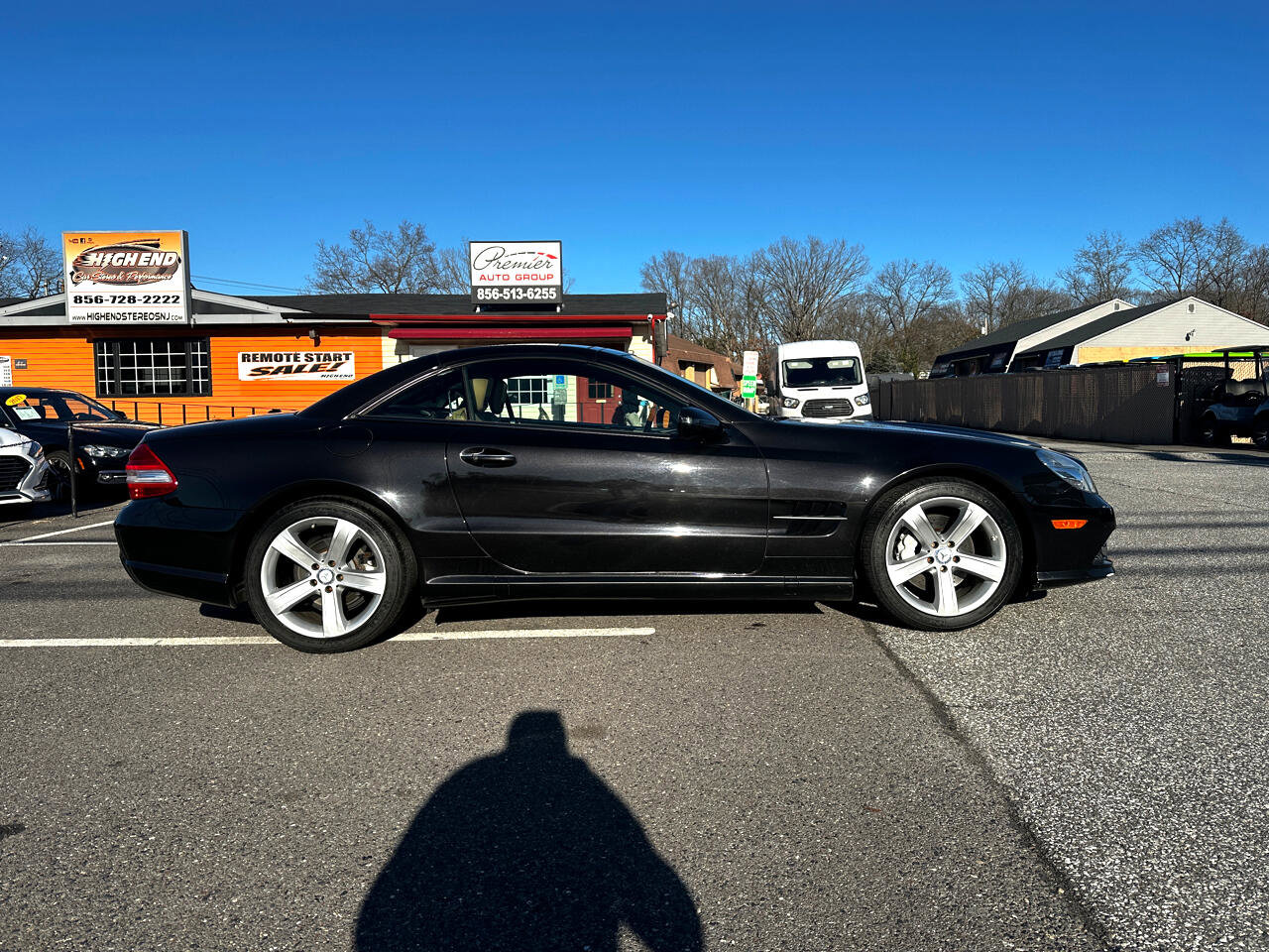Used 2011 Mercedes-Benz SL 550 image 4