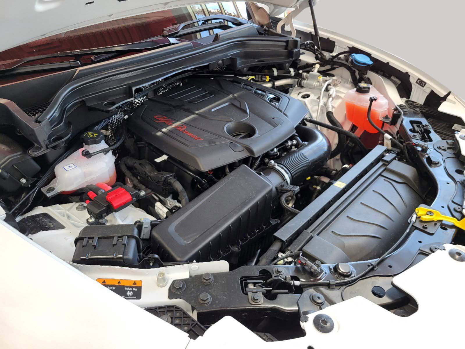 New 2025 Alfa Romeo Stelvio Sprint image 97