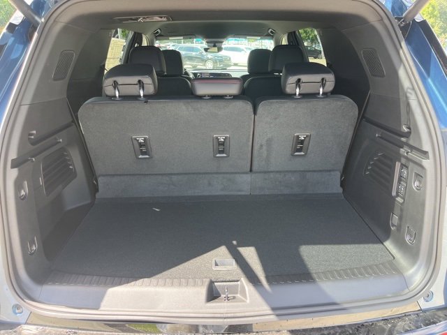 New 2026 Chevrolet Traverse RS w/ LPO, Floor Liner Package image 6