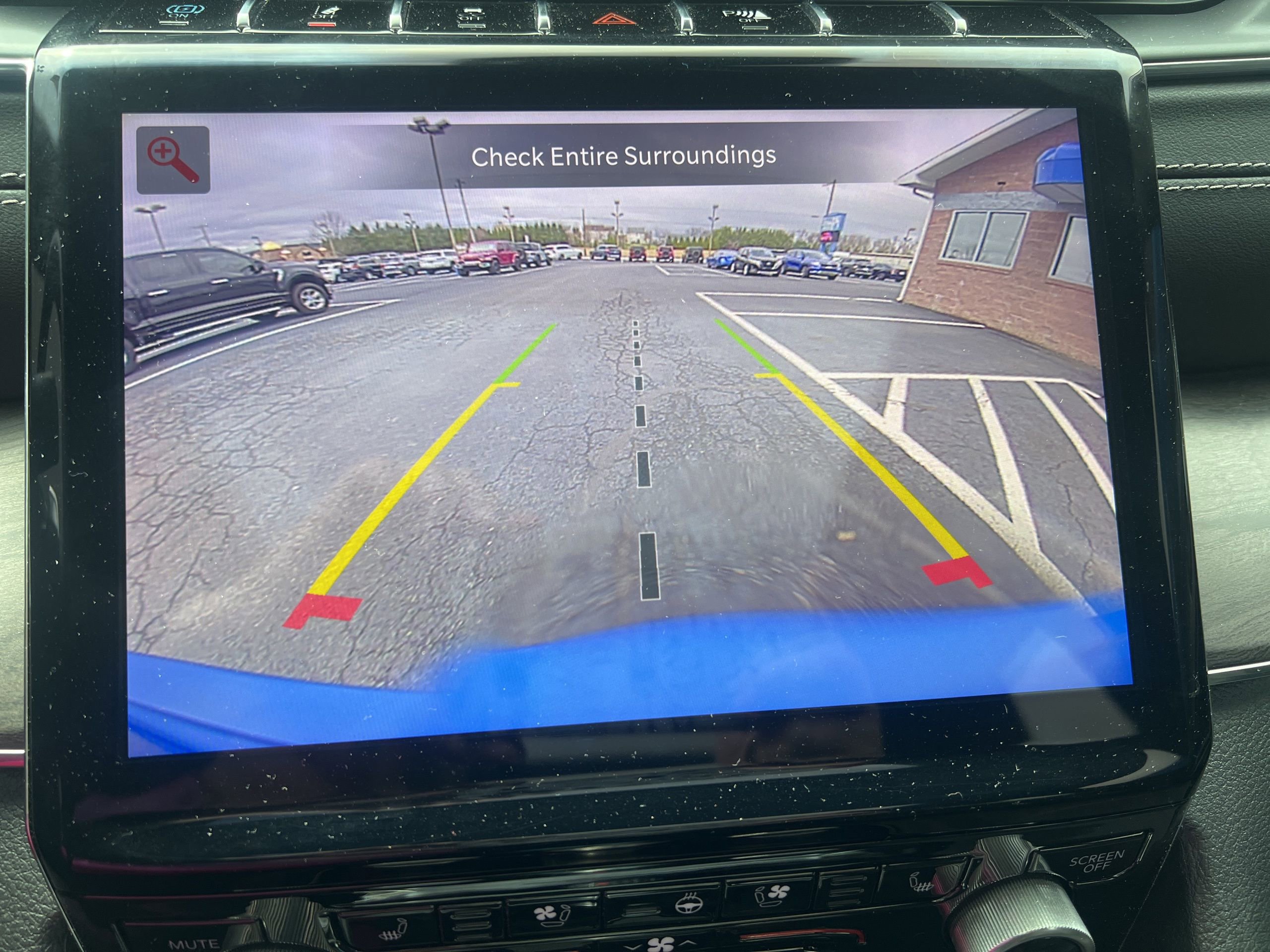 Used 2024 Jeep Grand Cherokee Overland w/ Trailer Tow Package image 17