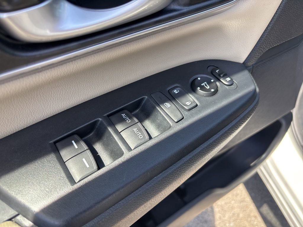 Used 2018 Honda CR-V EX-L image 13