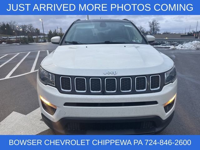 Used 2019 Jeep Compass Latitude w/ Cold Weather Group image 10