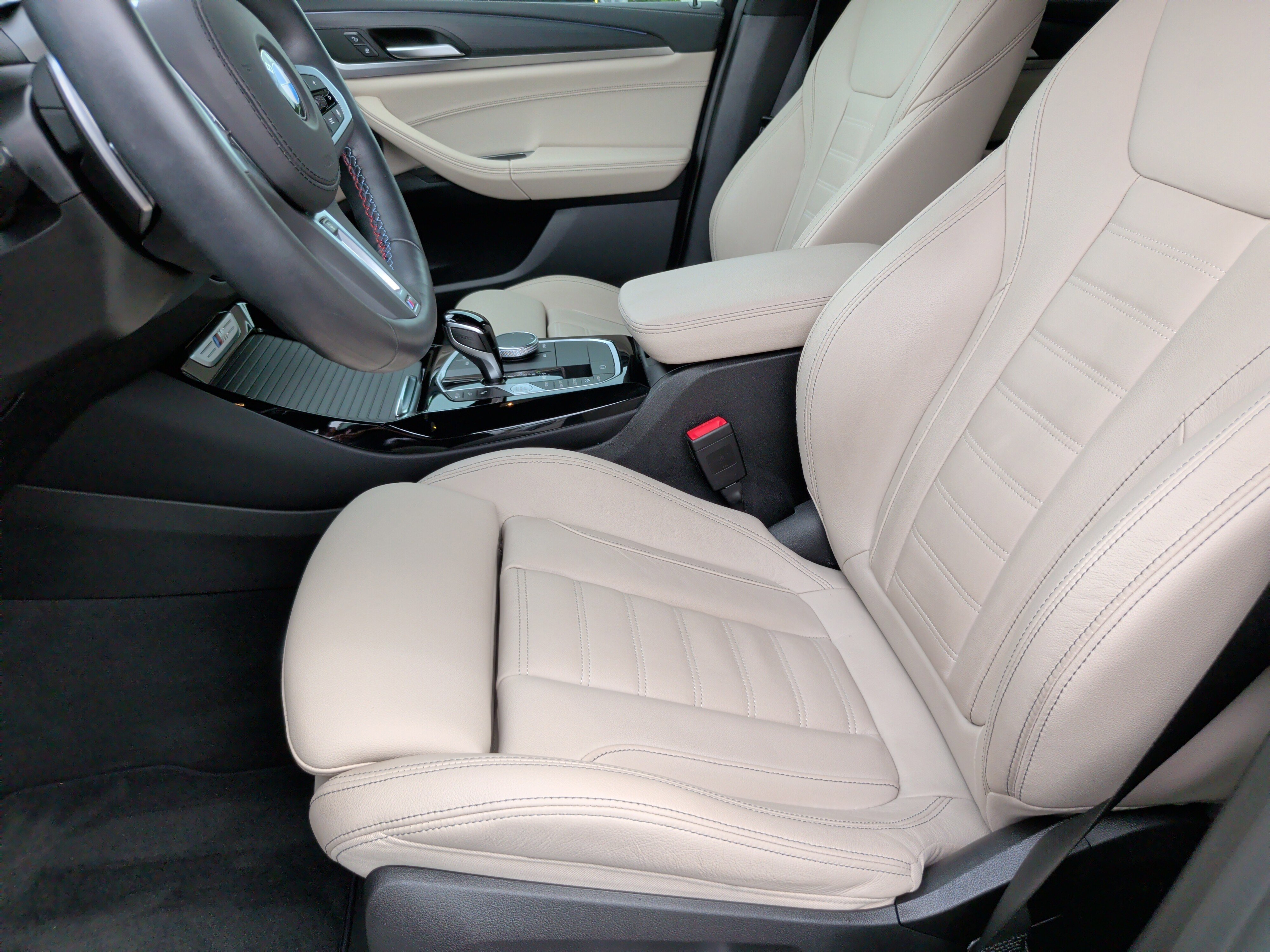 Certified 2024 BMW X3 M40i w/ Premium Package AWD/4WD image 24