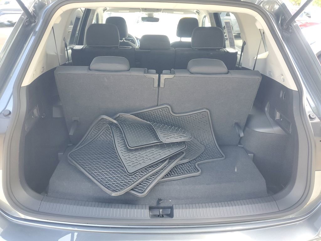 Used 2024 Volkswagen Tiguan S FWD image 8