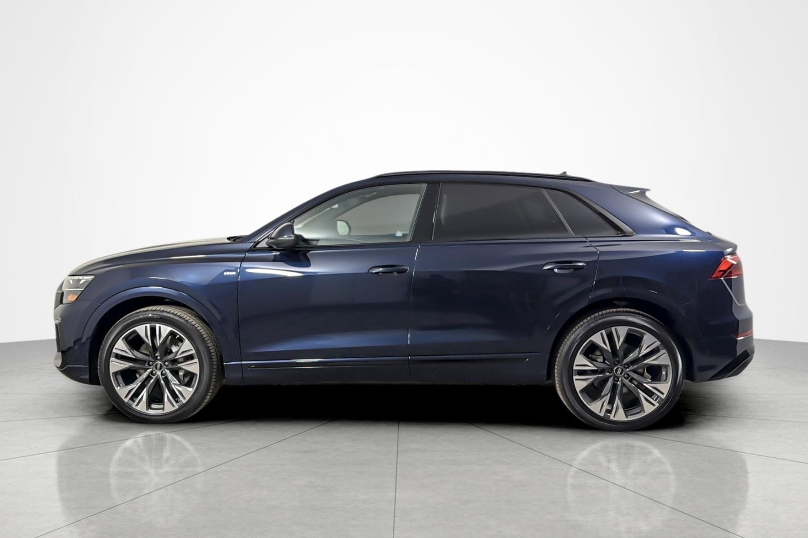 New 2026 Audi Q8 Premium Plus AWD/4WD image 3