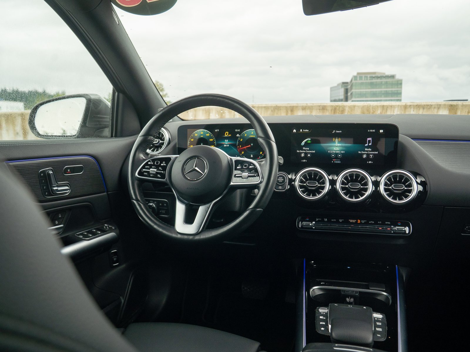 Certified 2023 Mercedes-Benz GLA 250 4MATIC image 19