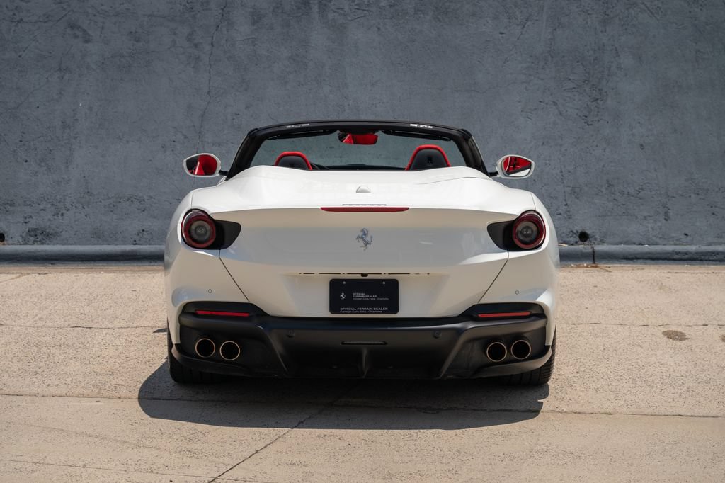 Used 2023 Ferrari Portofino M RWD image 9