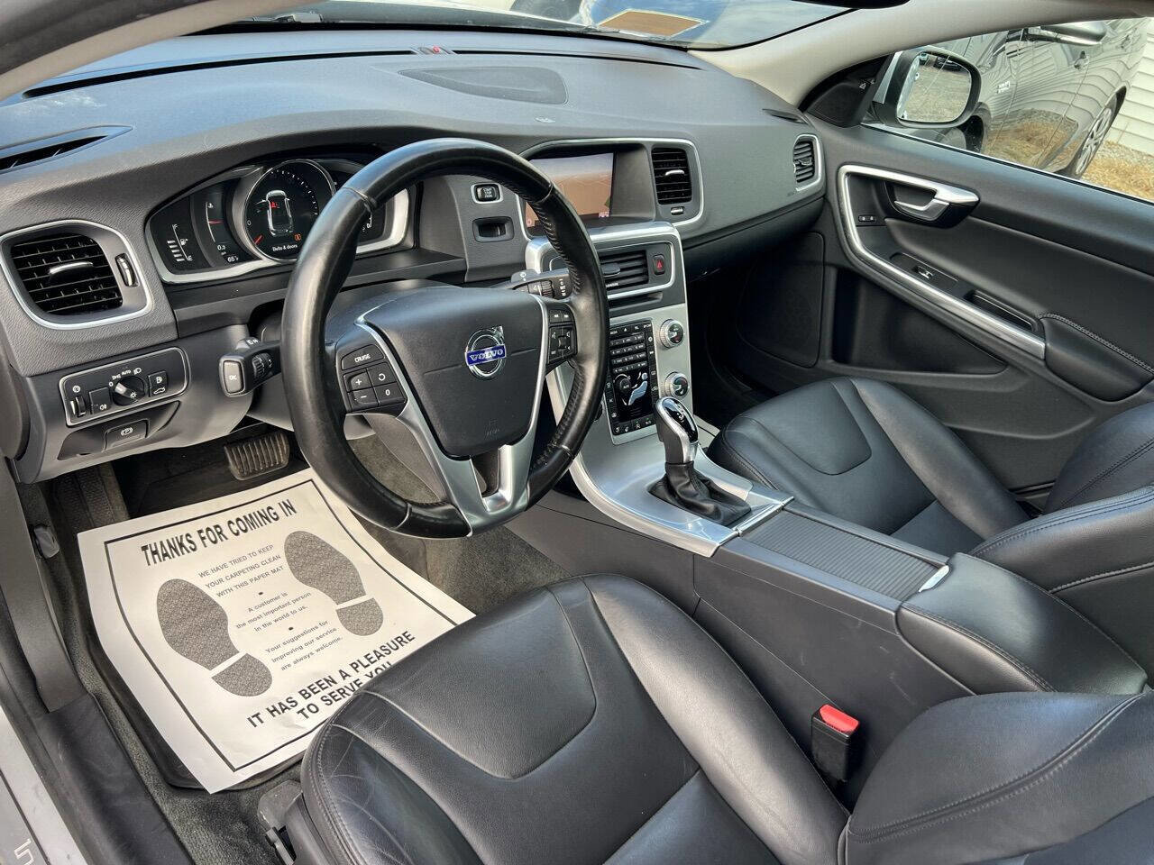 Used 2018 Volvo S60 T5 Inscription image 22