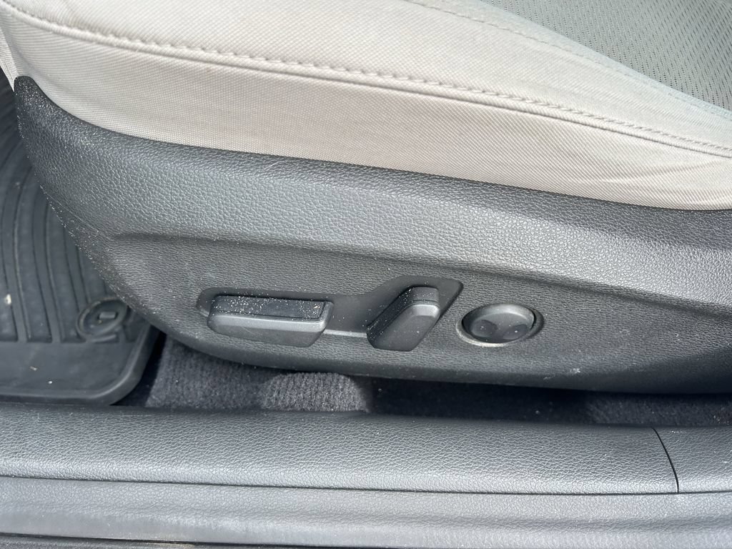 Used 2017 Hyundai Sonata Sport FWD image 24