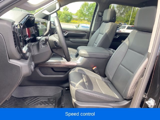 Certified 2025 Chevrolet Silverado 2500 LTZ w/ LTZ Plus Package AWD/4WD image 17