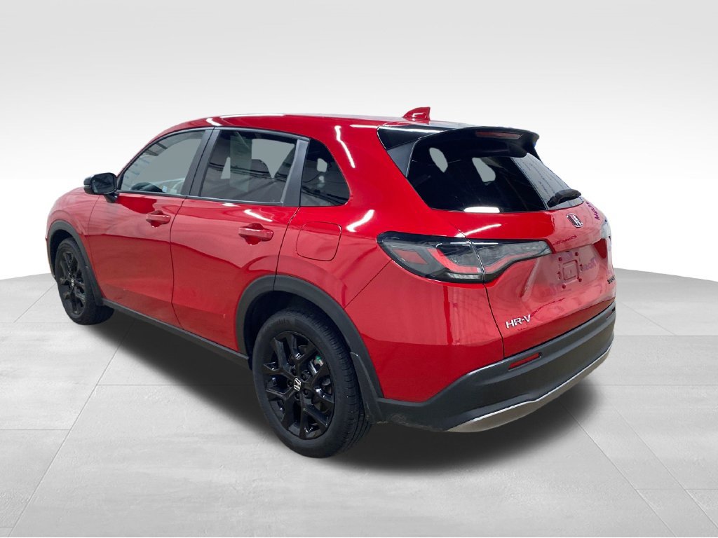 Used 2024 Honda HR-V Sport image 2