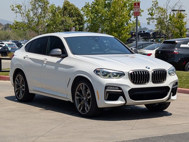 Used 2019 BMW X4 M40i w/ Executive Package AWD/4WD image 3