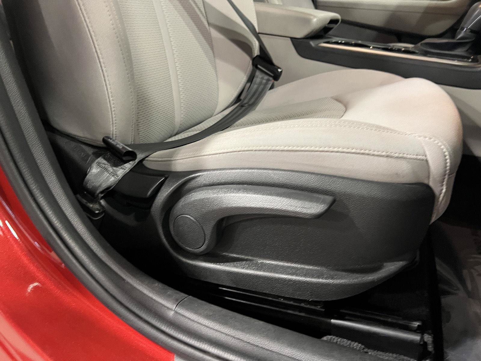 Used 2018 Hyundai Sonata SE FWD image 39