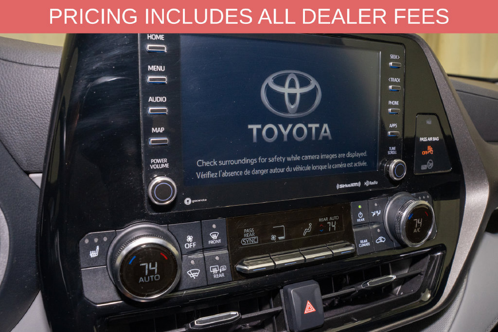 Used 2022 Toyota Highlander XLE AWD/4WD image 15