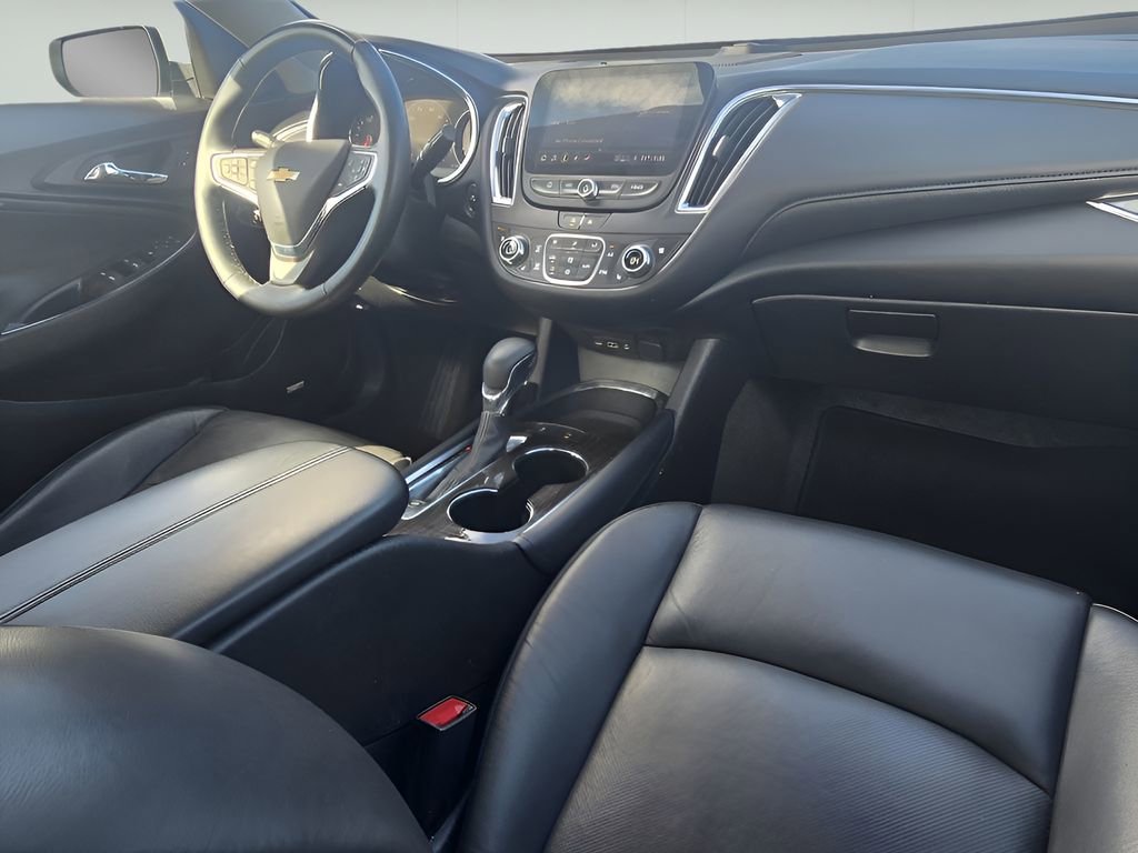 Used 2024 Chevrolet Malibu LT image 27