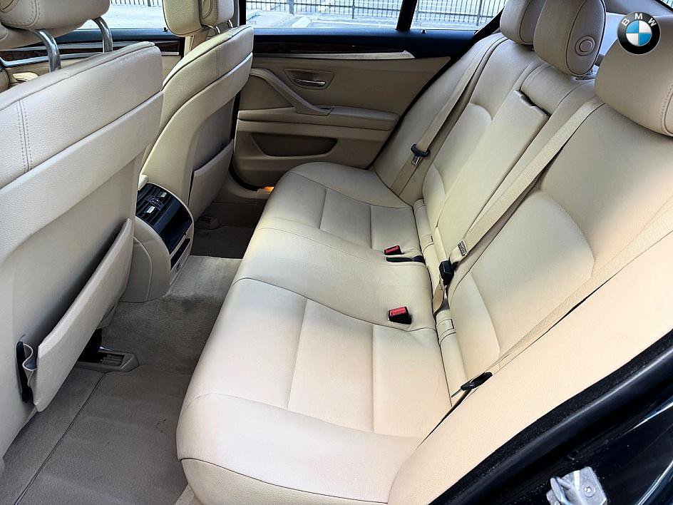 Used 2013 BMW 535i Sedan RWD image 17