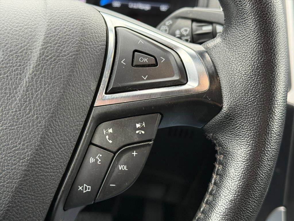 Used 2024 Ford Edge SEL w/ Convenience Package image 15