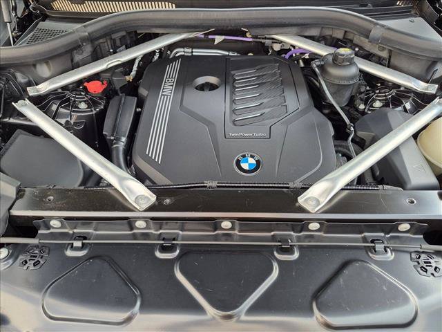 Used 2023 BMW X5 xDrive40i w/ Premium Package AWD/4WD image 25