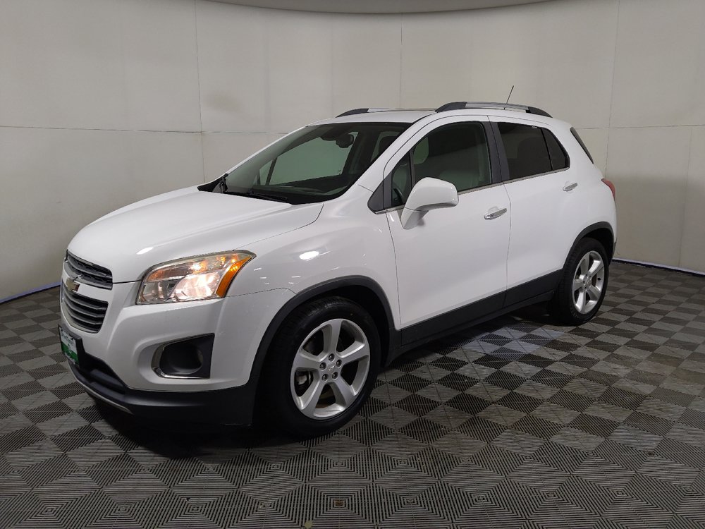 Used 2015 Chevrolet Trax LTZ FWD image 2