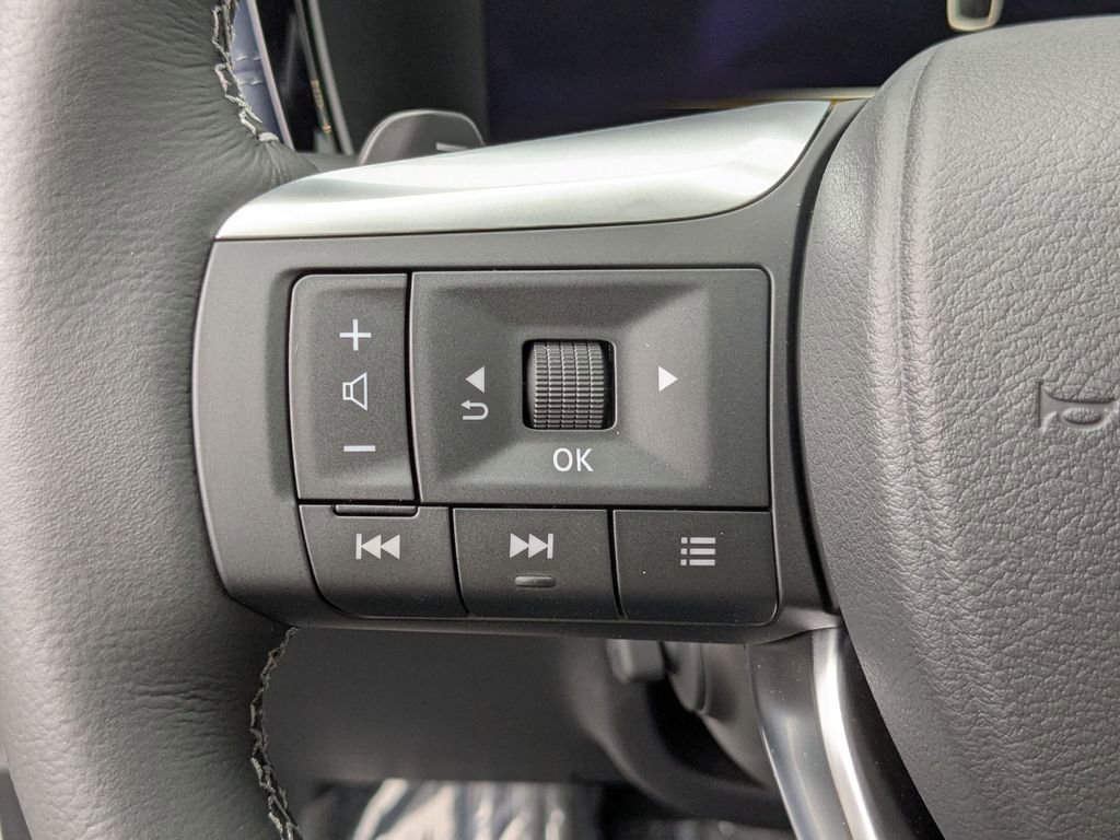 New 2026 INFINITI QX60 Sport image 16