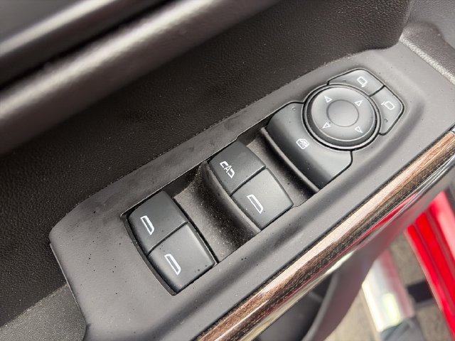 Used 2022 Chevrolet Silverado 1500 LT AWD/4WD image 11
