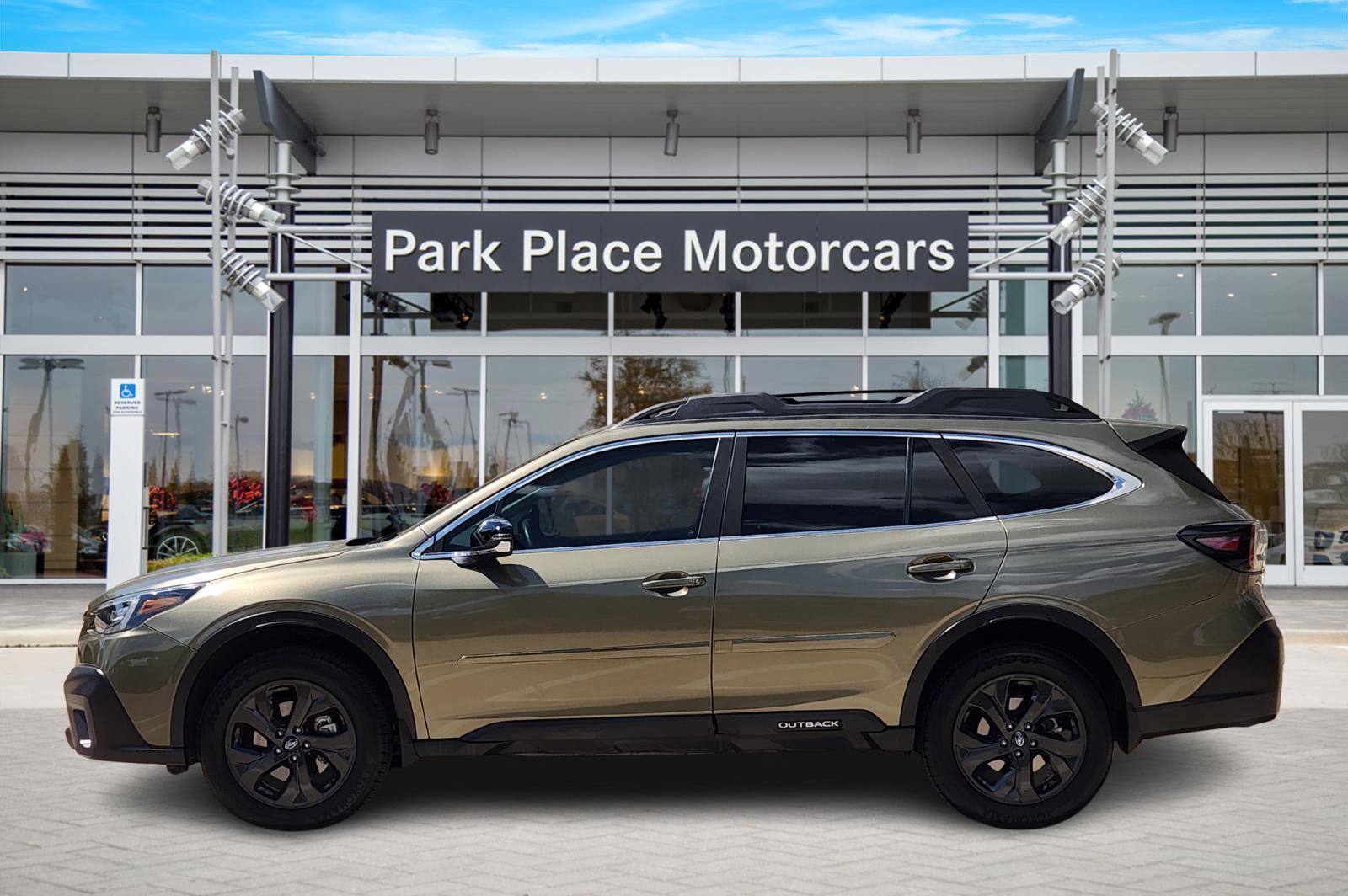 Used 2021 Subaru Outback Onyx Edition XT w/ Popular Package #2 image 3