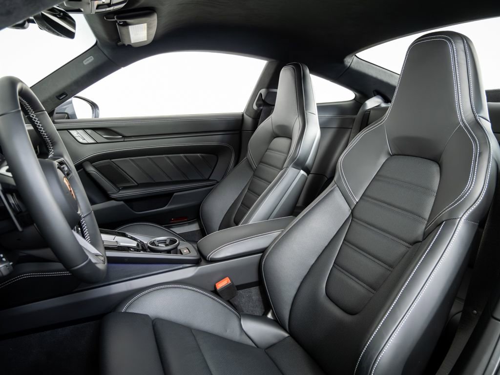 Certified 2026 Porsche 911 Carrera GTS image 5