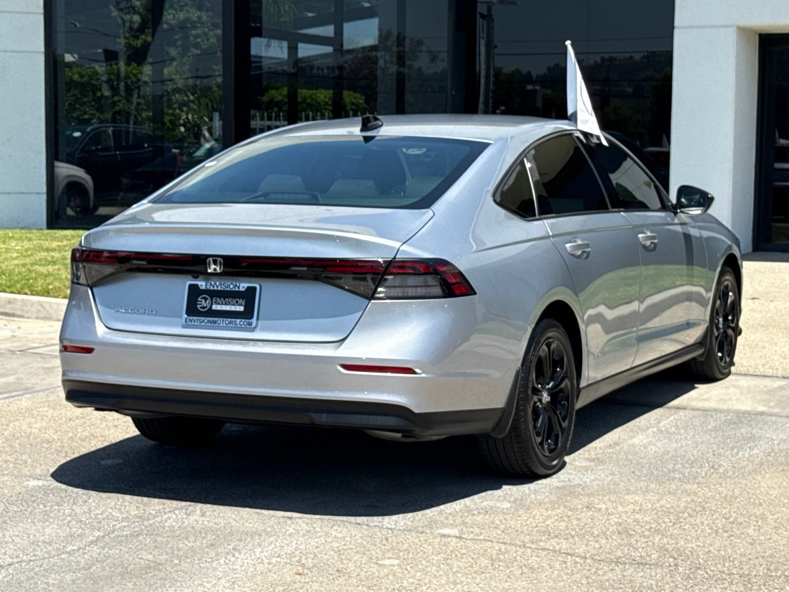 Used 2025 Honda Accord SE image 15