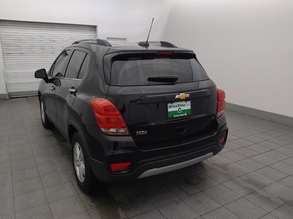 Used 2020 Chevrolet Trax LT w/ LT Convenience Package FWD image 5