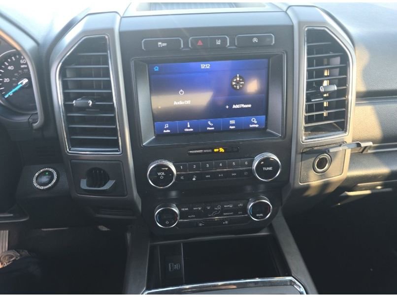 Used 2020 Ford Expedition XLT image 25