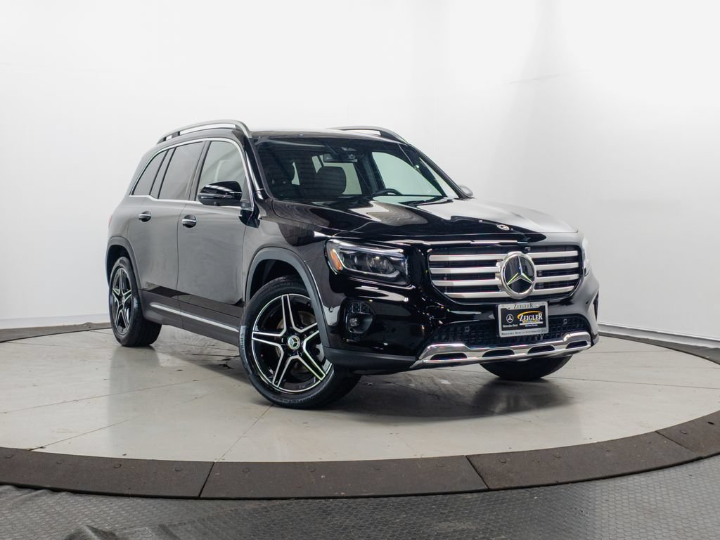 Certified 2026 Mercedes-Benz GLB 250 4MATIC image 1