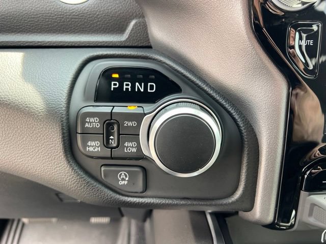 Used 2025 RAM 1500 Big Horn AWD/4WD image 19