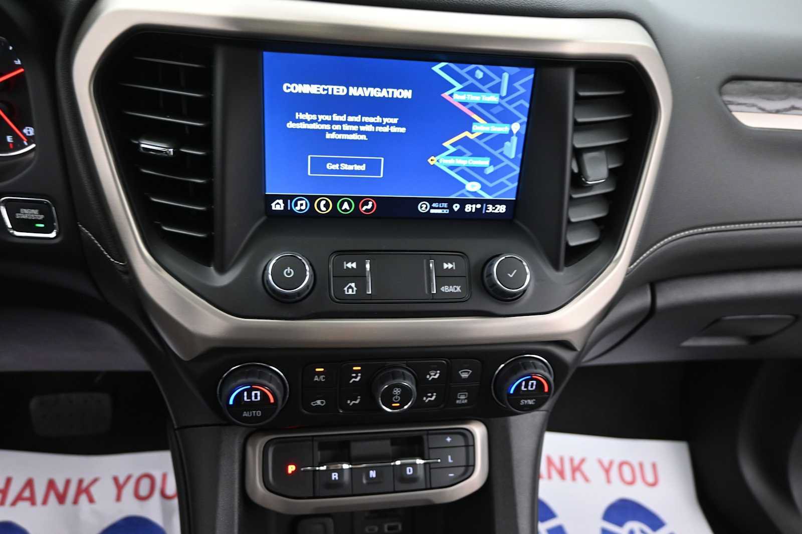 Used 2022 GMC Acadia Denali w/ Denali Ultimate Package AWD/4WD image 18
