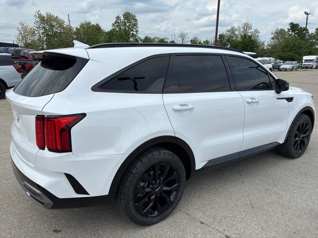 Used 2023 Kia Sorento SX FWD image 9
