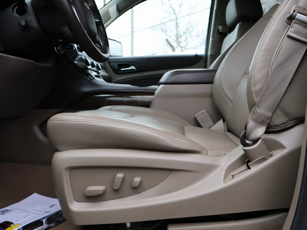 Used 2015 Chevrolet Tahoe LT w/ Luxury Package image 32