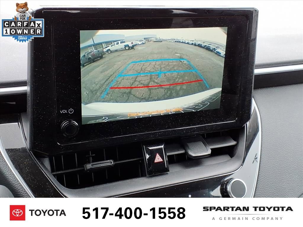 Used 2025 Toyota Corolla LE image 20