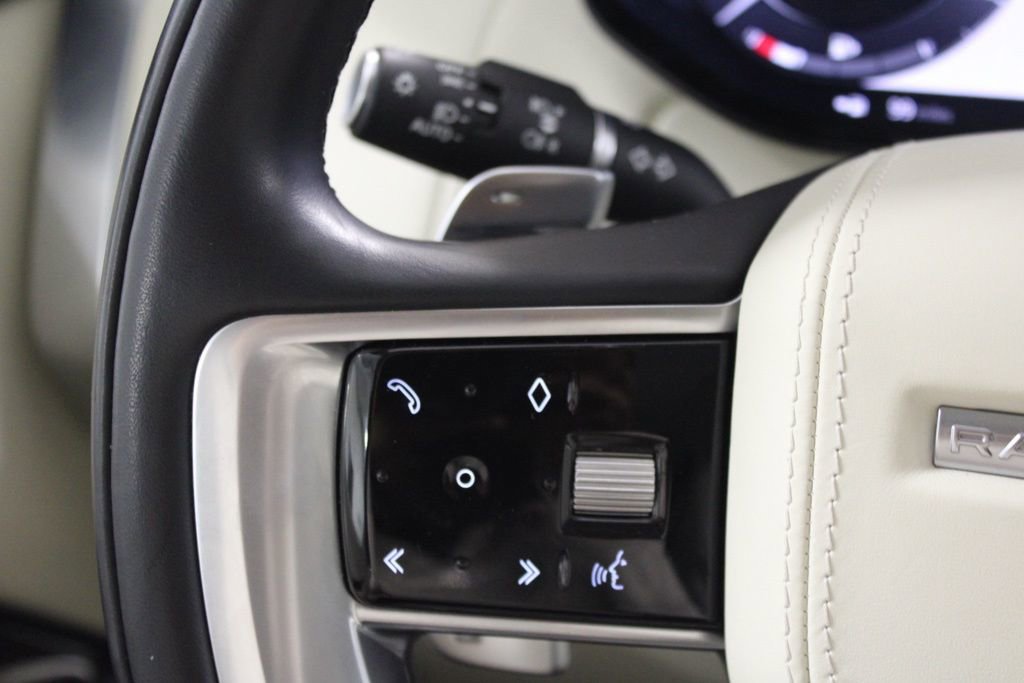 Used 2023 Land Rover Range Rover SE image 22