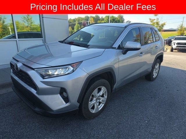 Used 2020 Toyota RAV4 XLE w/ Convenience Package FWD video 1