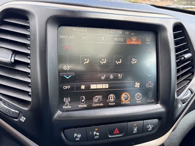 Used 2015 Jeep Cherokee Limited w/ Luxury Group AWD/4WD image 36